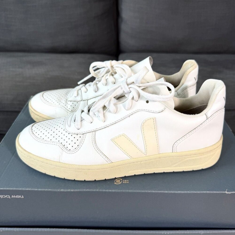Veja V-10 Leather White Beige Casual Shoes Women's Size 11